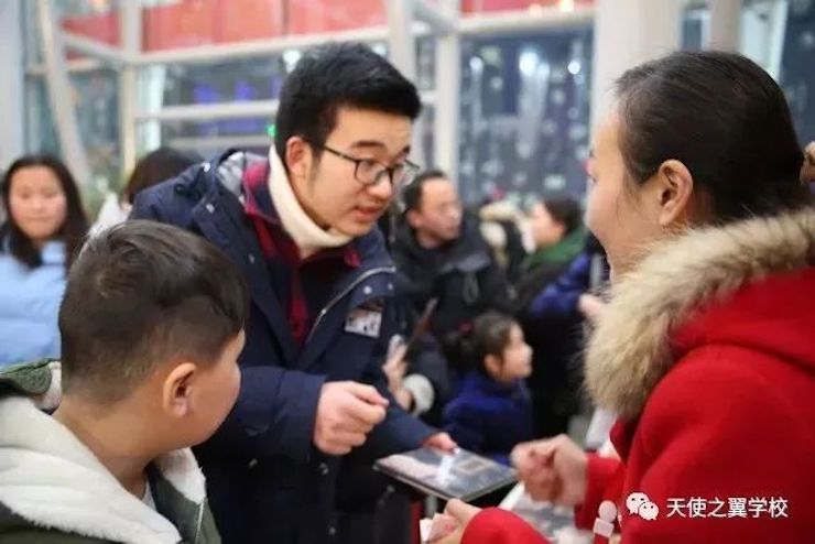 【报道】宿州市首届国际钢琴大师音乐会暨尊龙凯时艺术家宋思衡多媒体音乐会圆满成功！（内含视频）